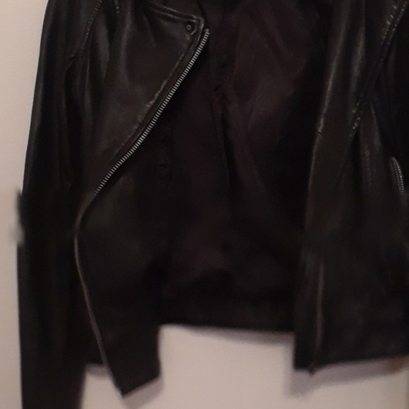 Mango leather jacket - Picture 3 of 7